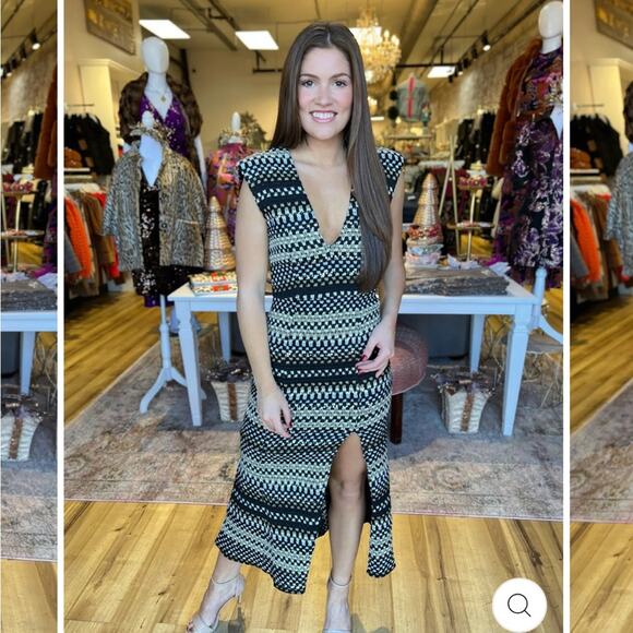 elliatt margie black & white tweed chevron deep v slit midi dress size small NEW - Picture 13 of 16